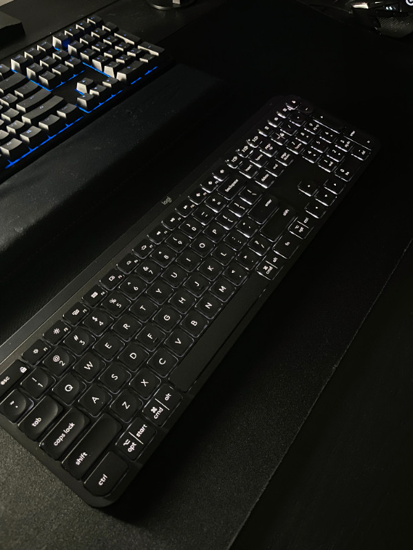Logitech MX Keys S Wireless Keyboard - Backlit in Mice, Keyboards & Webcams in City of Toronto