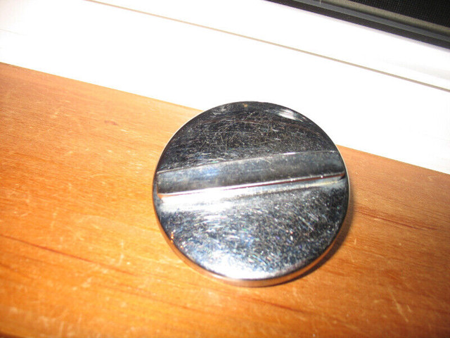 Vintage Gas Cap in Other Parts & Accessories in Bedford - Image 3