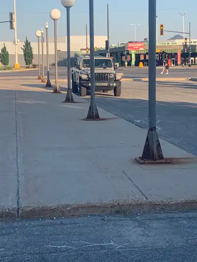 Theres very small scratches (front left). Comes with everything required for installation Delivery m...