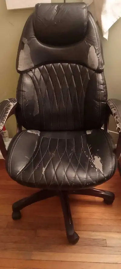 Staples "The Executive" office chair, View more