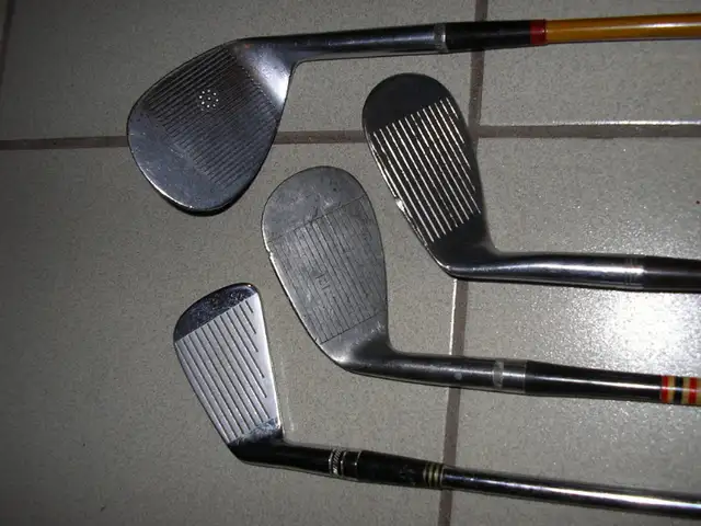 Vintage golf clubs - Jones - Hagen - Bulla - Spoon in Golf in Windsor Region - Image 3
