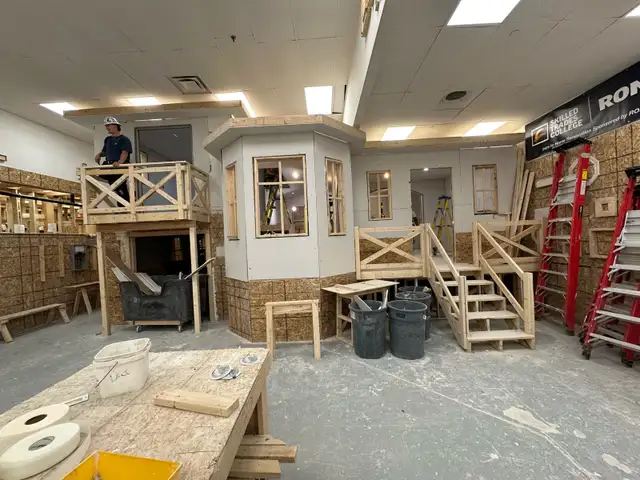 HandyMan550222900946554882