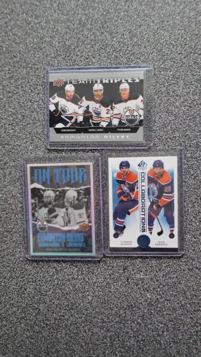 Edmonton Oilers 3 Carte Hockey Card, View more