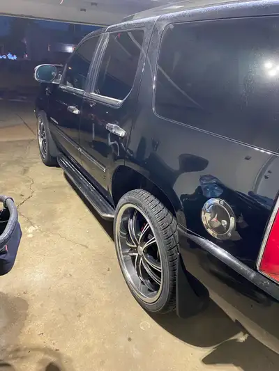We’re on a Escalade put stock wheels back on so no use for these some minor curb rash but run smooth...