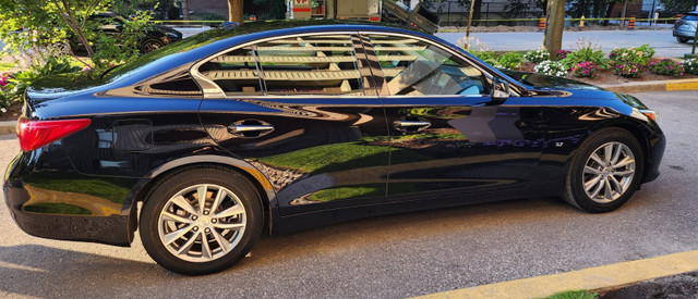 2015 Infiniti Q50 Premium (mint; as-is - tranny busted) in Cars & Trucks in City of Toronto - Image 3