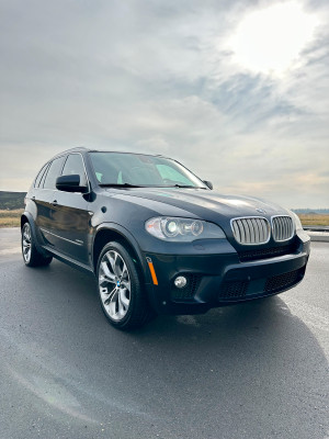 2011 BMW X5 50i