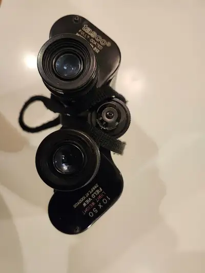 Jumelles/BinocularsTasco 10 X 50 / Bushnell 9X 27X50 Zoom, View more