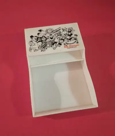 A rare, vintage acrylic storage tray featuring an iconic cartoon/caricature by the famous cartoonist...