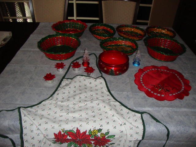 Ensemble pour la table de Noël $15.00 dans Fêtes et événements  à Longueuil/Rive Sud - Image 3