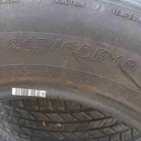 4 pneus d'été 215/65R16