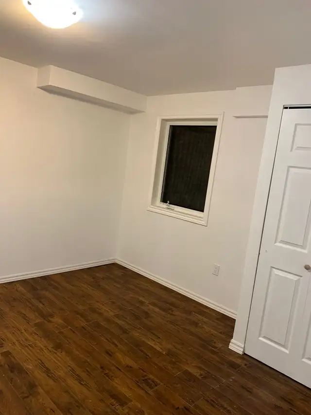 Private room for rent  Walkout basement 63804706082179124