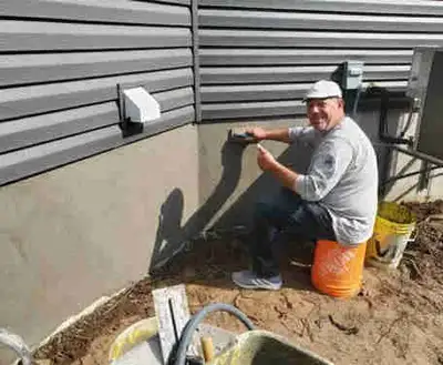 Ottawa Concrete crack repairs! (Garage, parging, window wells,, View more
