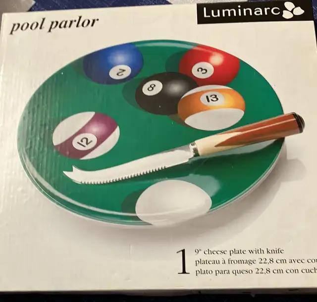 Pool Parlor Cheese Plate - 9 Inches (New) in Kitchen & Dining Wares in Mississauga / Peel Region - Image 2