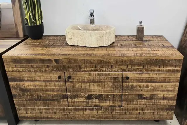 Lavabos En Pierres Naturelles & Bois Pétrifiés Plus Vanités in Bathwares in Laval / North Shore - Image 2