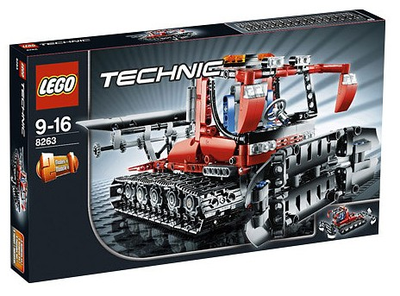 BRAND NEW LEGO TECHNIC 2 in 1 Snow Groomer SET 8263 Retried 2009 Email if interested leave your phon...