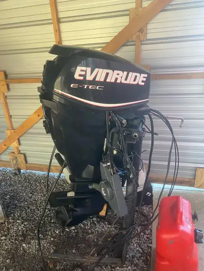Super clean 2012 evinrude etec 25hp with controls estart and power trim Pros Runs Estart works Shift...