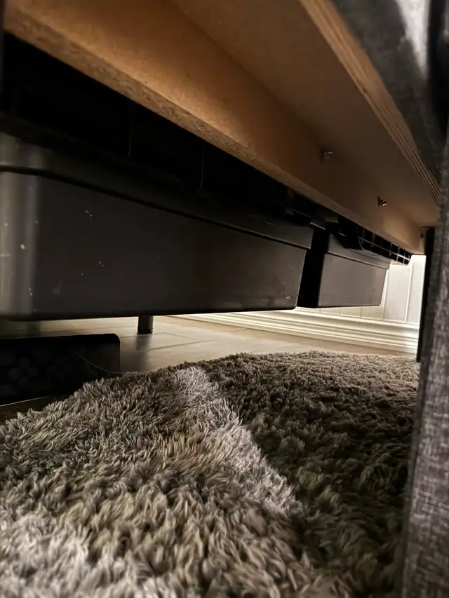 Mellow Platform Bed Frame -QUEEN in Beds & Mattresses in Peterborough - Image 5