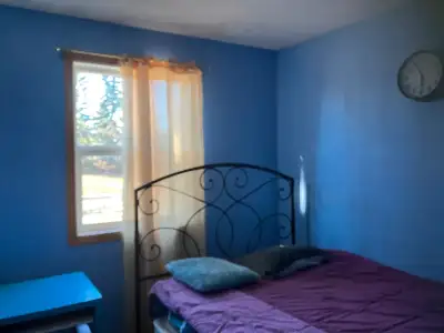 2 nice rooms upstairs by Canyon Meadows LRT are available now for nice men for $690 each per month w...