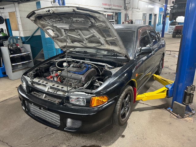 1993 Mitsubishi Lancer Evolution — photo 5