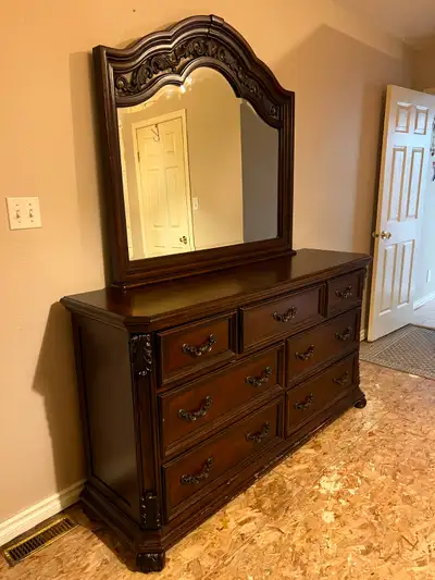 Messina Estates 6-Piece Queen Bedroom Set by Liberty Furniture, View more