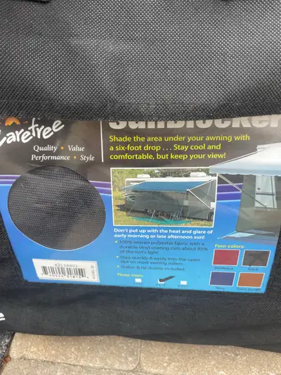 6’ x 15’ RV awning sunscreen. Colour is black. In excellent condition. Must pick up.