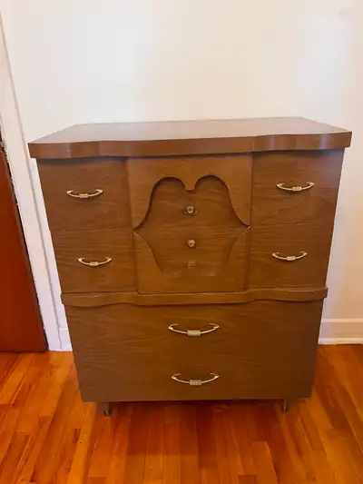 Meuble de chambre à coucher, View more