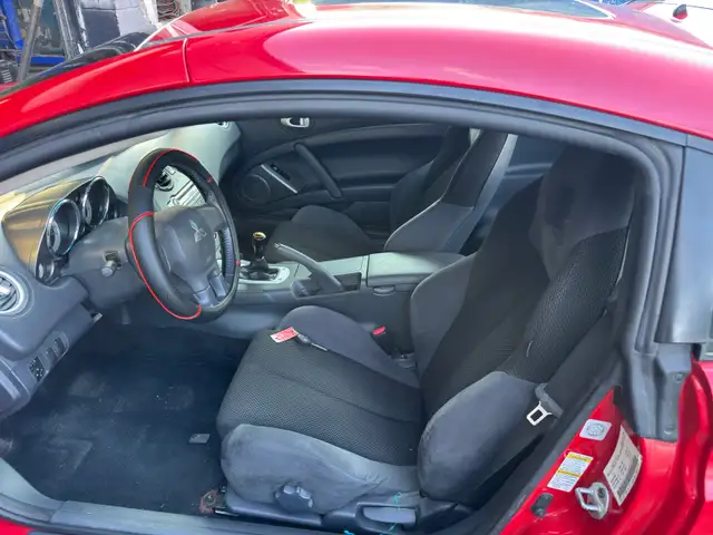 2006 Mitsubishi eclipse 2.4l GS 526666940936376321