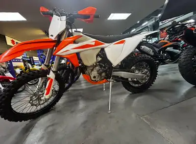 2019 KtM xcf 350 outfitted for single track. Lowered, 10” front sprocket, mousse tires, aftermarket...