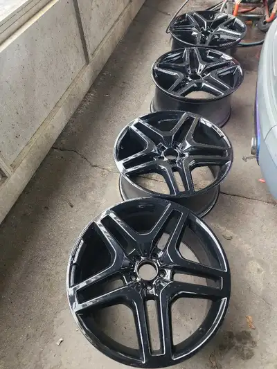 Mercedes amg 21" x 10 rim 5x112 et46 66.6 bore powder coated black $800
