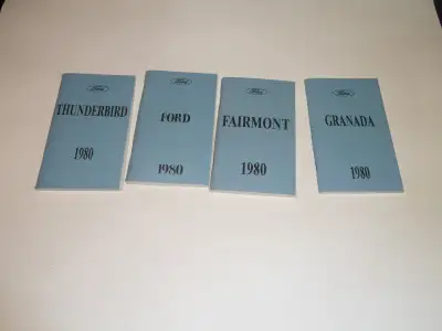 Manuels du propriétaire. NOS. Originales mais neuves. 10 1/2 X 18 cms - Thunderbird 1980, 142 pages...