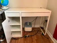 Used desk with drawers