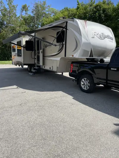 Original Owner, purchased new. Well maintained. 2 Air Conditioners (replaced main with new AC + new...