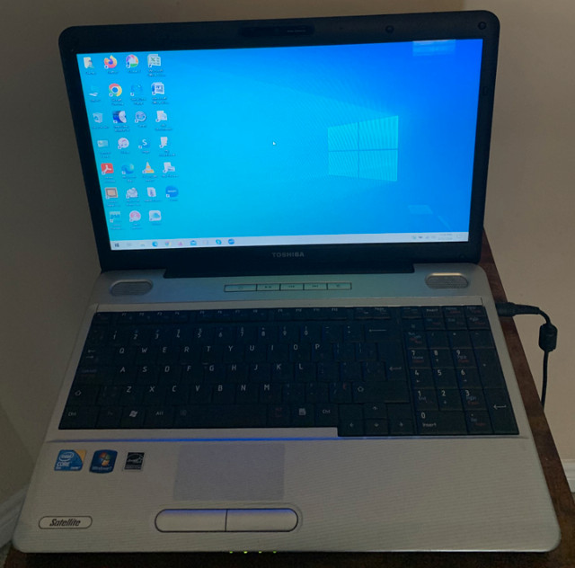 Toshiba Satellite Laptop Model L500 in Laptops in Hamilton