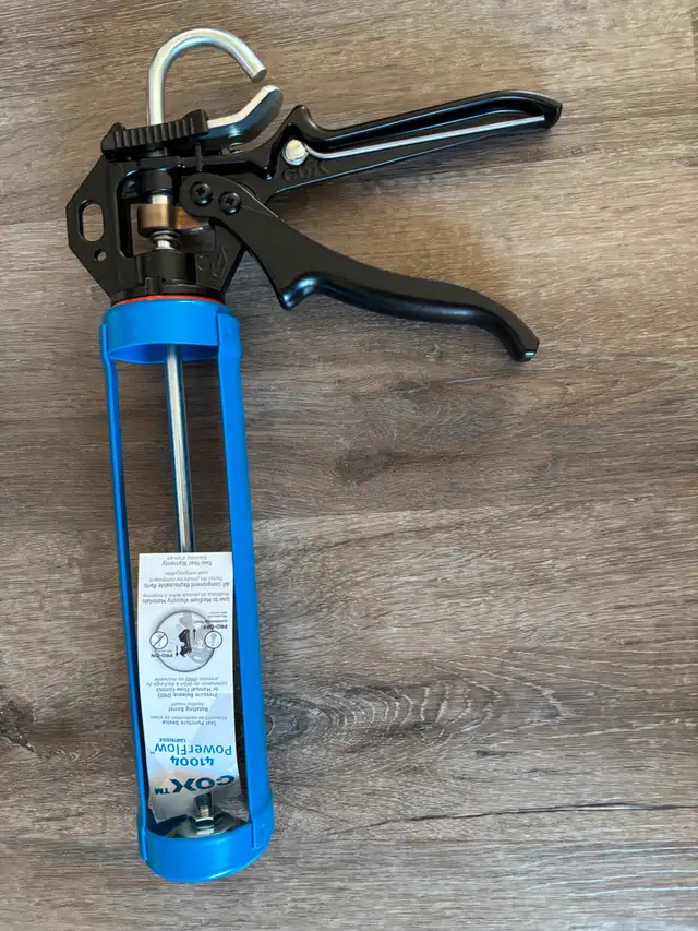 6 Pistolet a calfeutrer pour usage intensif 300ml neuf in Hand Tools in Québec City - Image 3