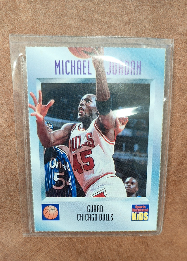 Michael Jordan Card in Arts & Collectibles in Guelph