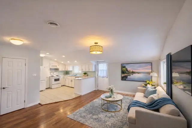 MIN TO UNIV, NEWLY UNIT, 6 APPLIANCES, QUIET, PET OK, WEST END