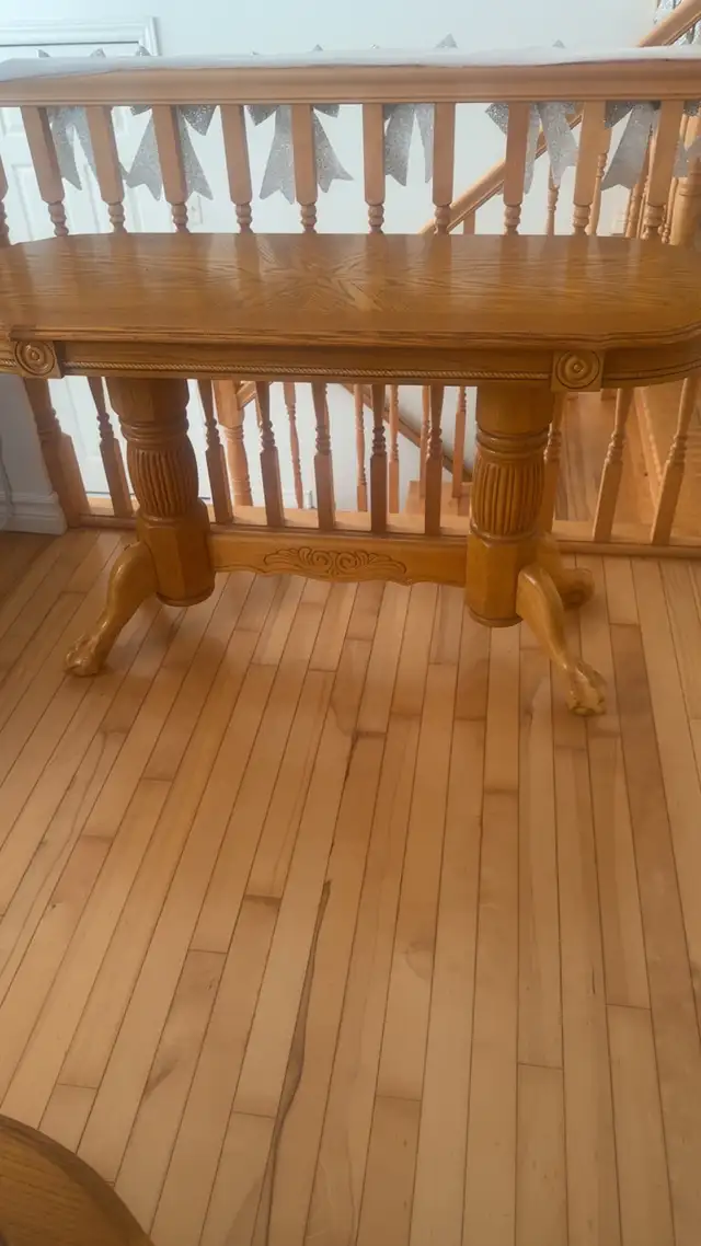 dining room set & table in Dining Tables & Sets in Dartmouth - Image 5