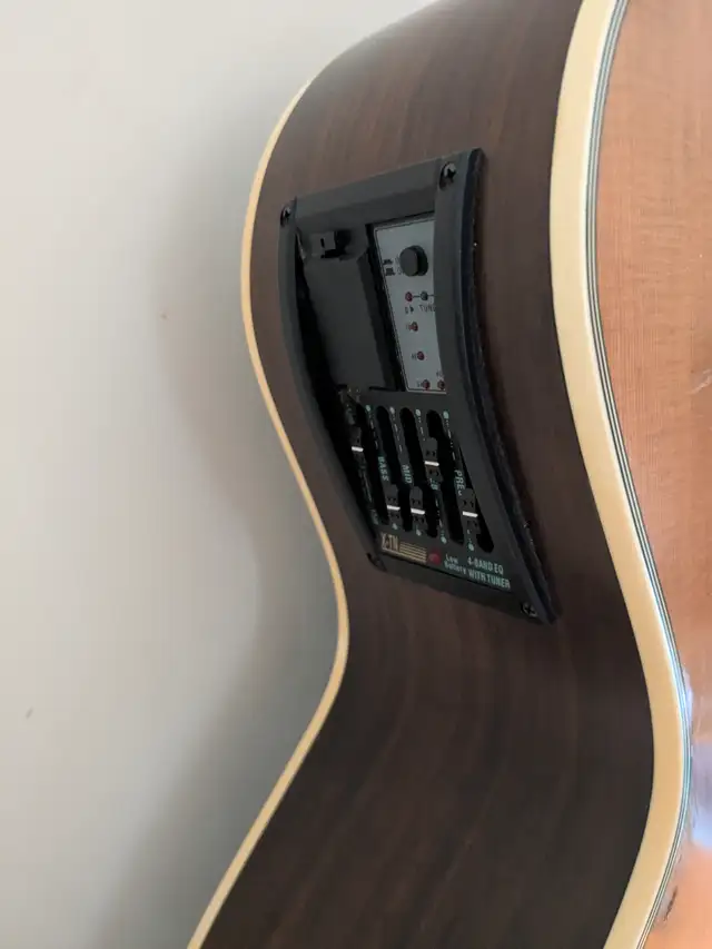Aria Acoustic Electric Guitar in Guitars in Edmonton - Image 4