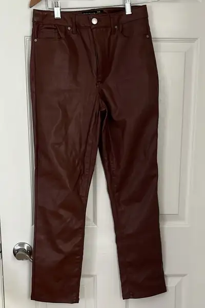Design Lab Faux Leather Pants size 27, View more