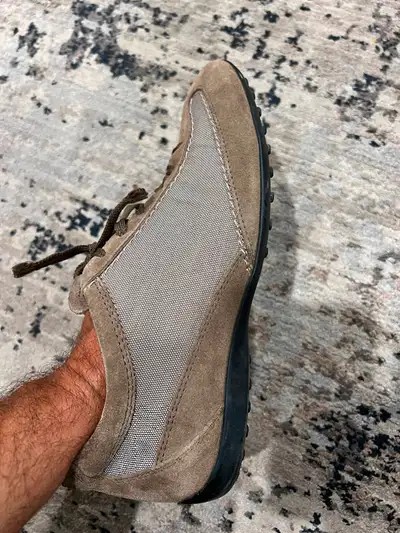 Tod’s men sneakers very good condition size 6: 40