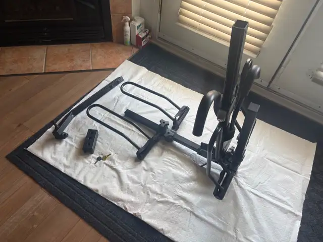 À qui la chance Support à velo ( 90Lbs ou 40 Kg) Sport rack SR29 in Other in Longueuil / South Shore - Image 4