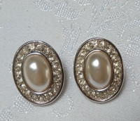 Vintage Oval Pearl Crystal Earrings