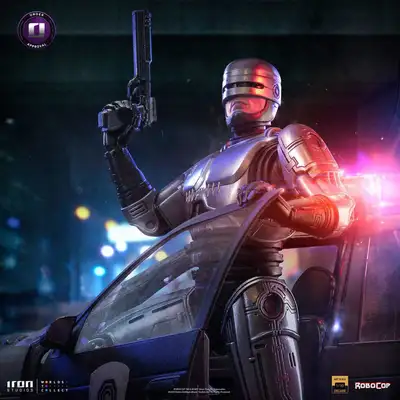 RoboCop Deluxe1:10 Scale Statue by Iron Studios, View more