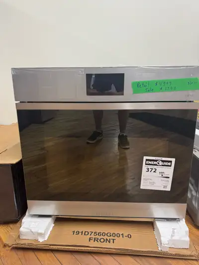  GE Café stainless steel wall oven brand new never been used, View more