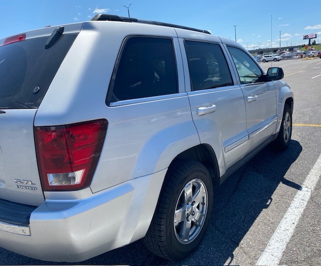 Jeep Grand Cherokee 2005 4WD Limited 5.7L 8 cyl — photo 2