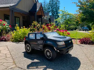 Rollplay 12V Chevrolet Colorado Ride-On Truck for Kids, View more