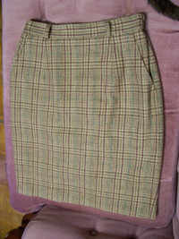 Lady's wool skirt, size small, like new