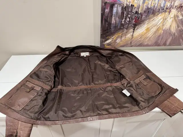 Men’s Leather Jacket (L) in Men's in Bedford - Image 5