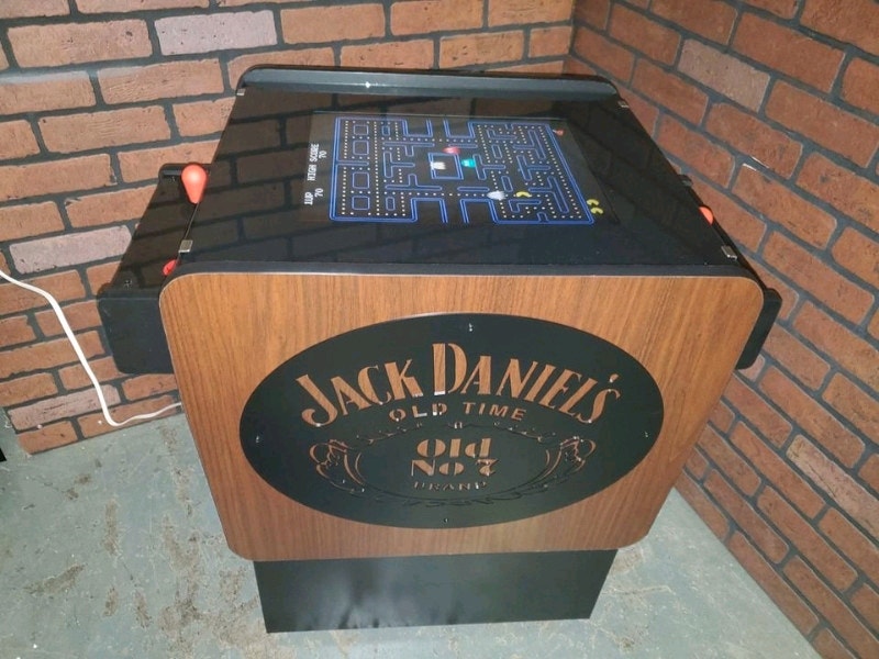 Arcade table machine multijeux neuve PacMan Galaga Frogger Consoles