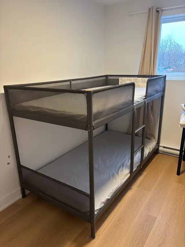 Lit superposé sécurisé pour enfant – robuste et sécuritaire! in Beds & Mattresses in Gatineau - Image 3